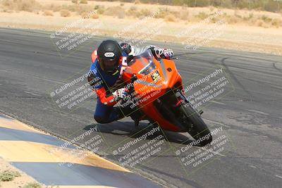 media/Apr-10-2022-SoCal Trackdays (Sun) [[f104b12566]]/Turn 7 Inside (1025am)/